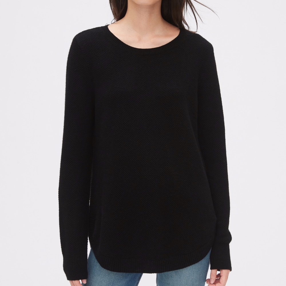 Gap Black Merino Wool V-neck Sweater